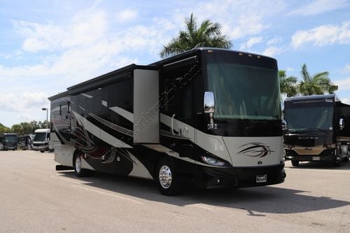 2019 Tiffin Motor Homes Phaeton 40IH