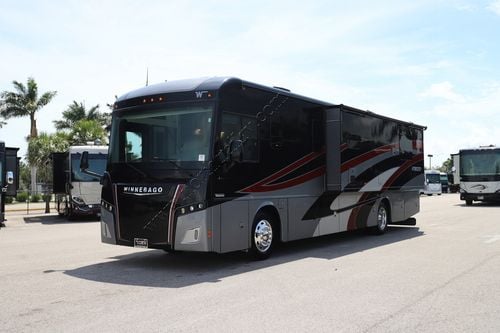 2023 Winnebago Forza 36H