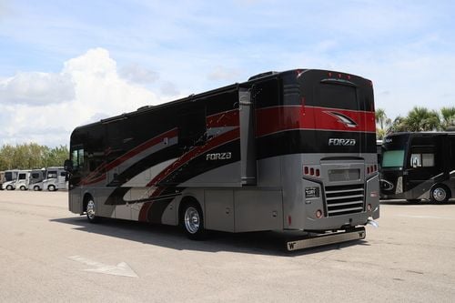 2023 Winnebago Forza 36H