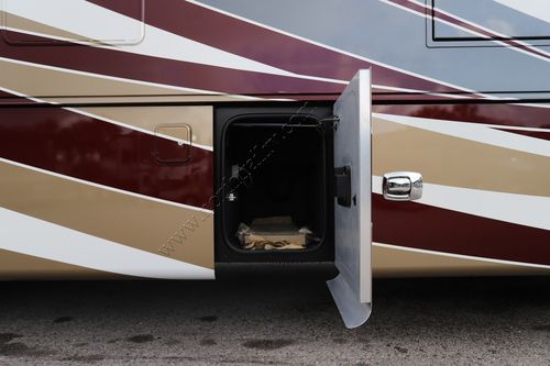 2017 Tiffin Motor Homes Allegro Bus 37AP