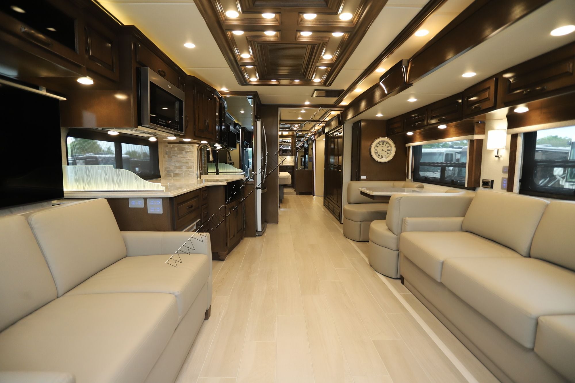 Used 2024 Newmar Dutch Star 4310 Class A  For Sale
