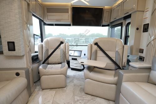 2024 Newmar Mountain Aire 4118