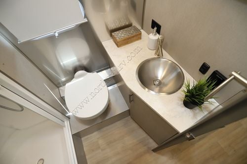 2026 Airstream Caravel 20FB
