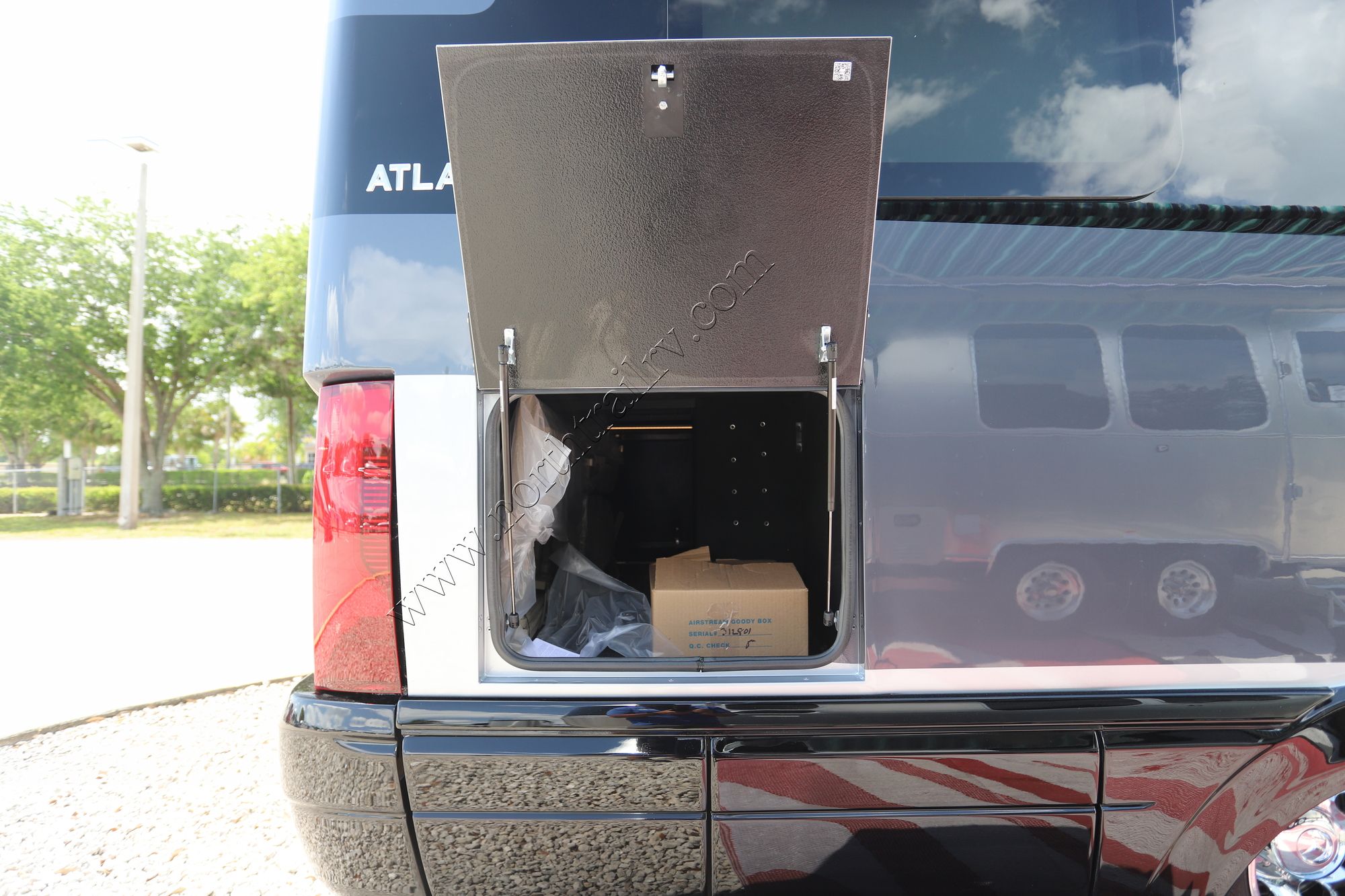 New 2027 Airstream Atlas RT Class C  For Sale