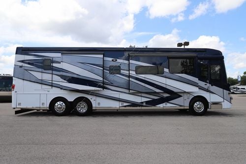 2024 Newmar Mountain Aire 4118