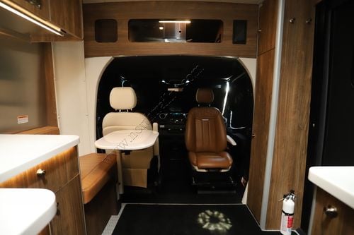 2027 Airstream Atlas RT