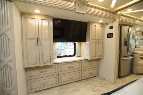 2024 Newmar Mountain Aire 4118