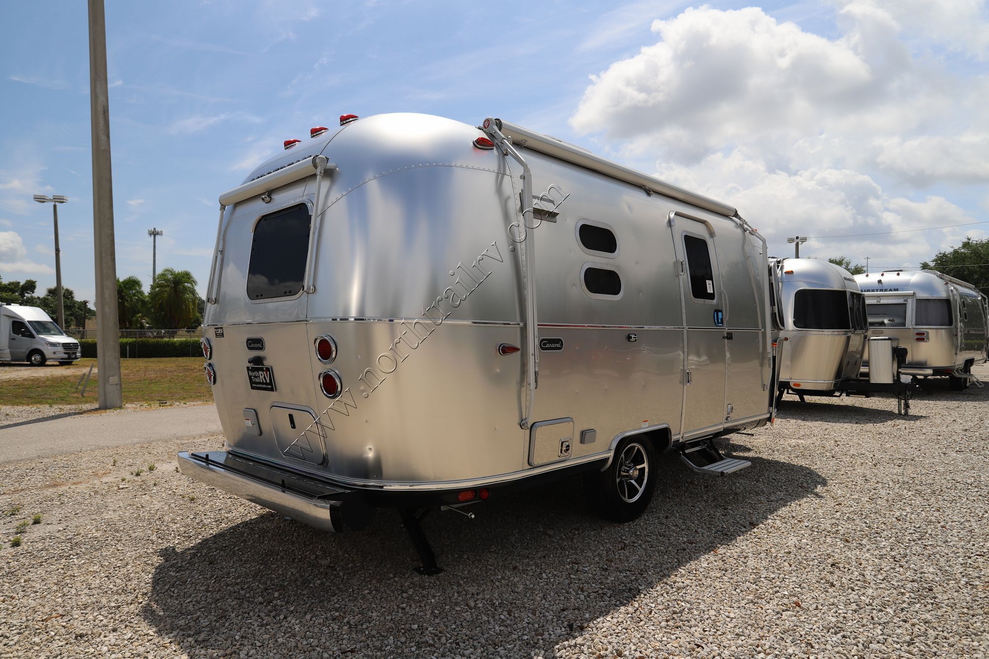 New 2026 Airstream Caravel 20FB Travel Trailer  For Sale
