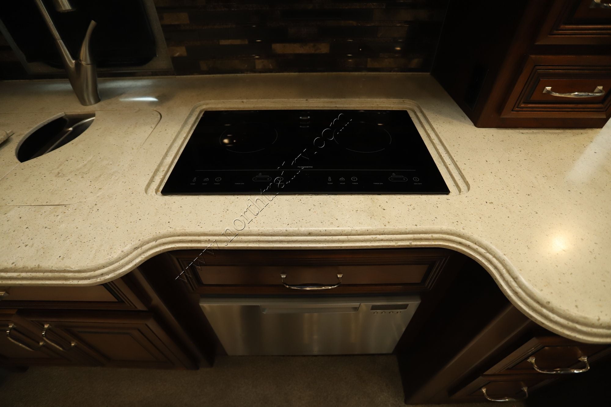 Used 2019 American Coach American Dream 42S Class A  For Sale