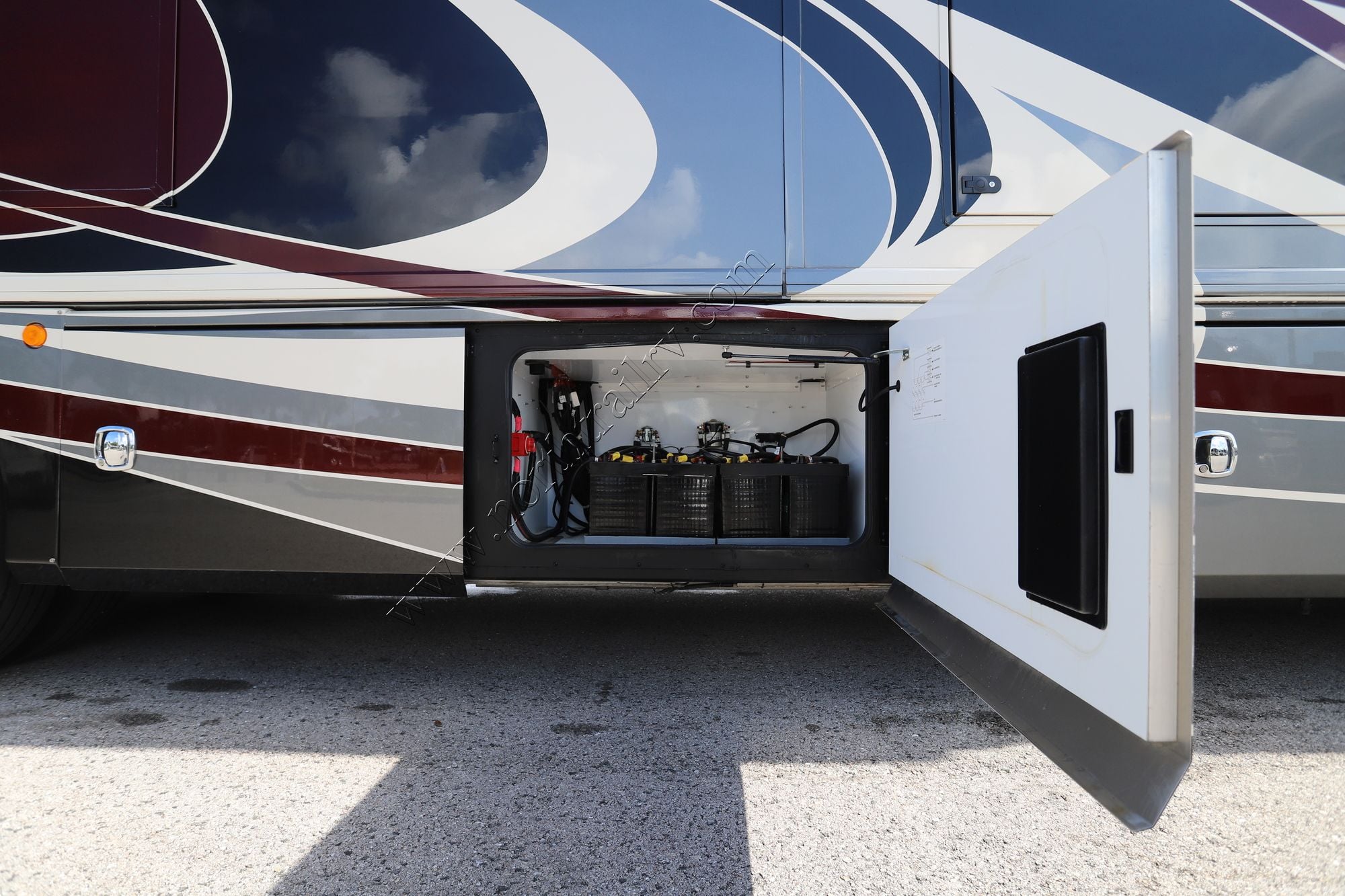 Used 2019 American Coach American Dream 42S Class A  For Sale