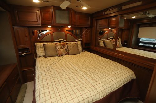 2017 Winnebago Journey 36M