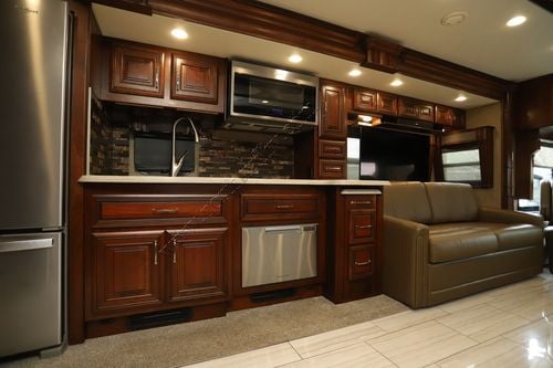 2019 American Coach American Dream 42S