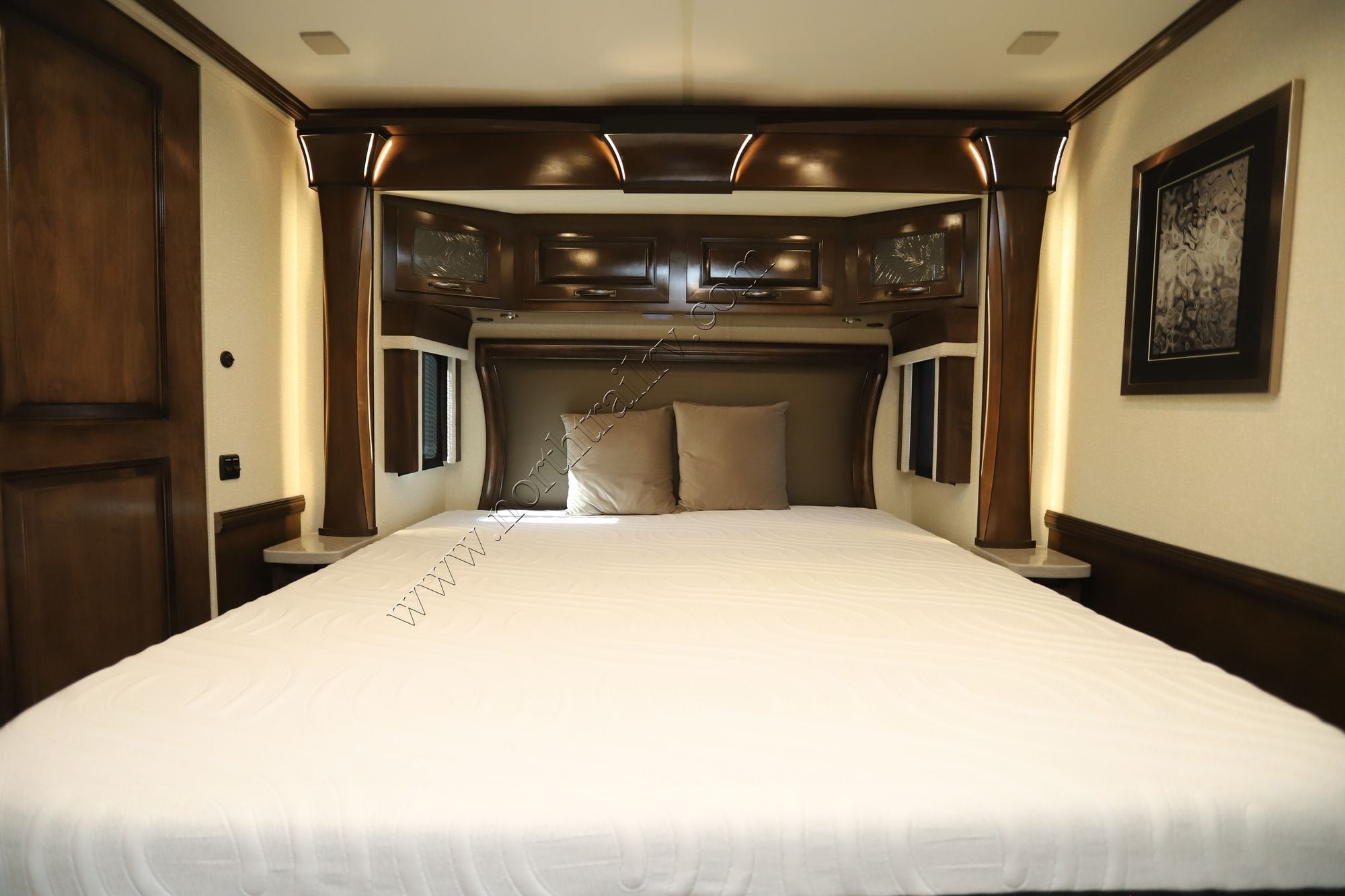 Used 2024 Newmar Dutch Star 4325 Class A  For Sale