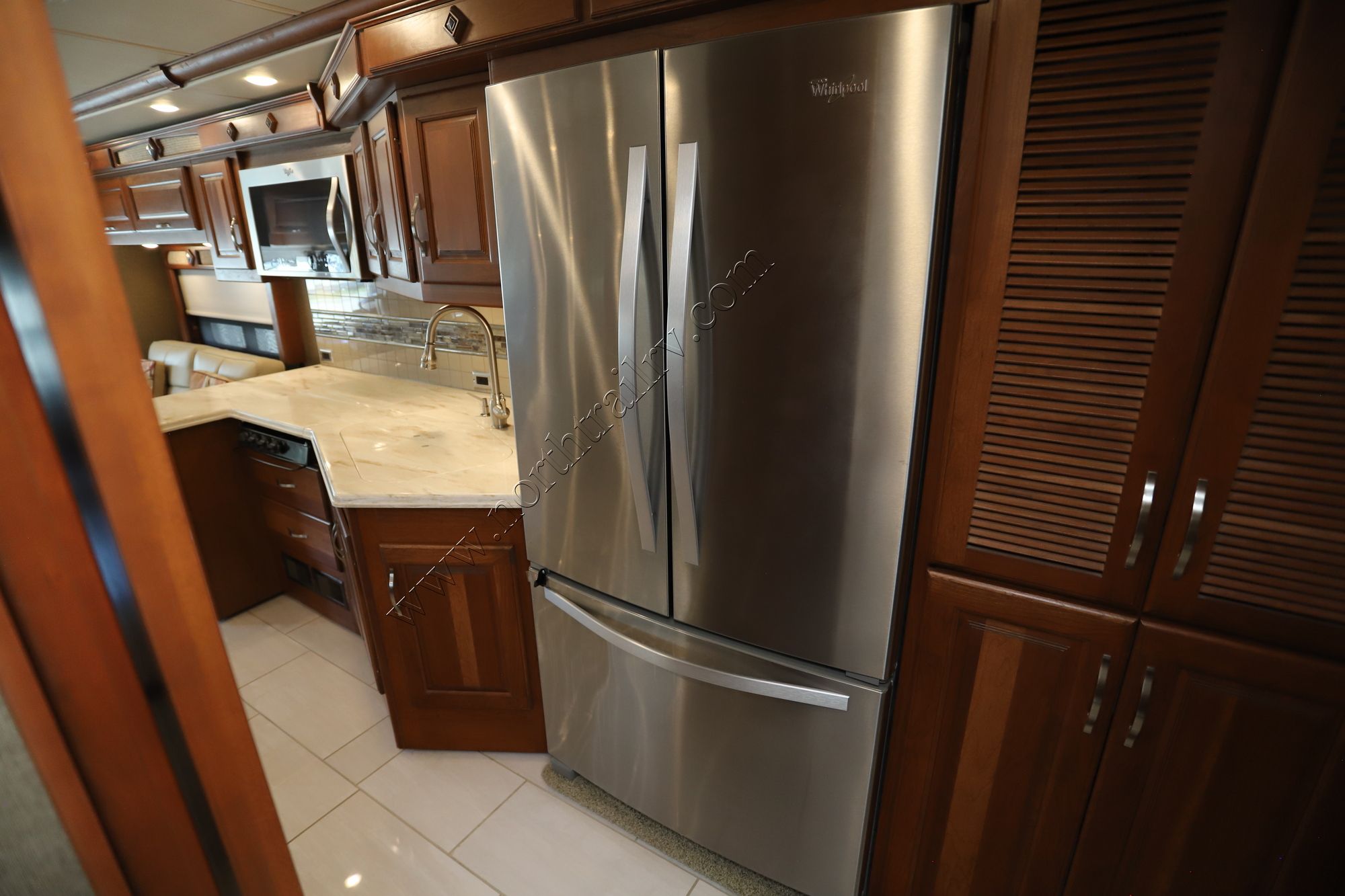 Used 2017 Winnebago Journey 36M Class A  For Sale