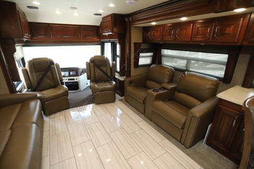 2019 American Coach American Dream 42S