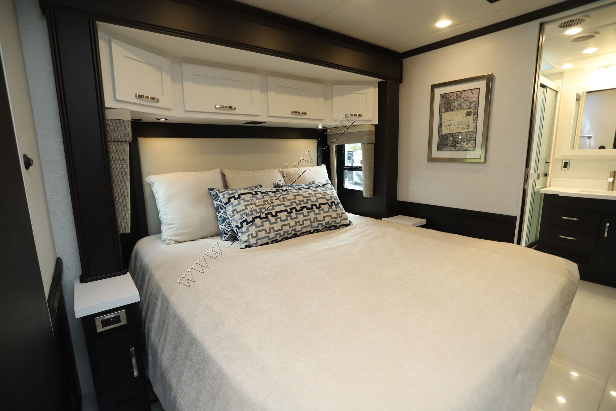 New 2027 Newmar Super Star 4159 Super C  For Sale