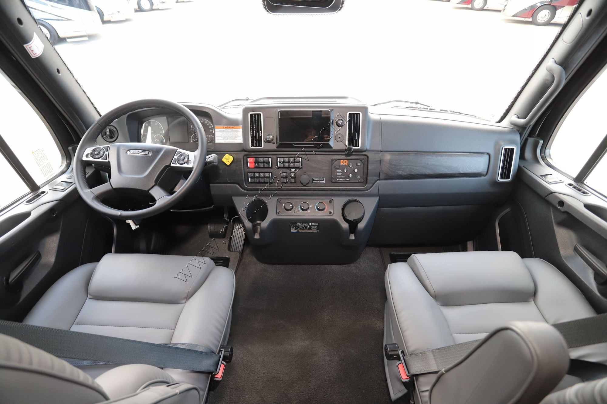 New 2026 Renegade Rv Verona 40VBH Super C  For Sale