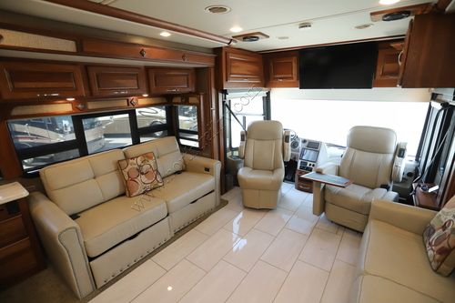 2017 Winnebago Journey 36M
