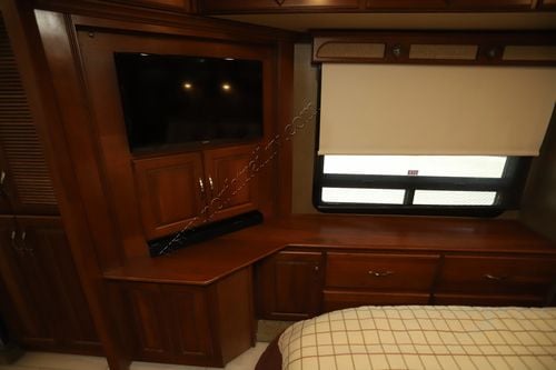 2017 Winnebago Journey 36M