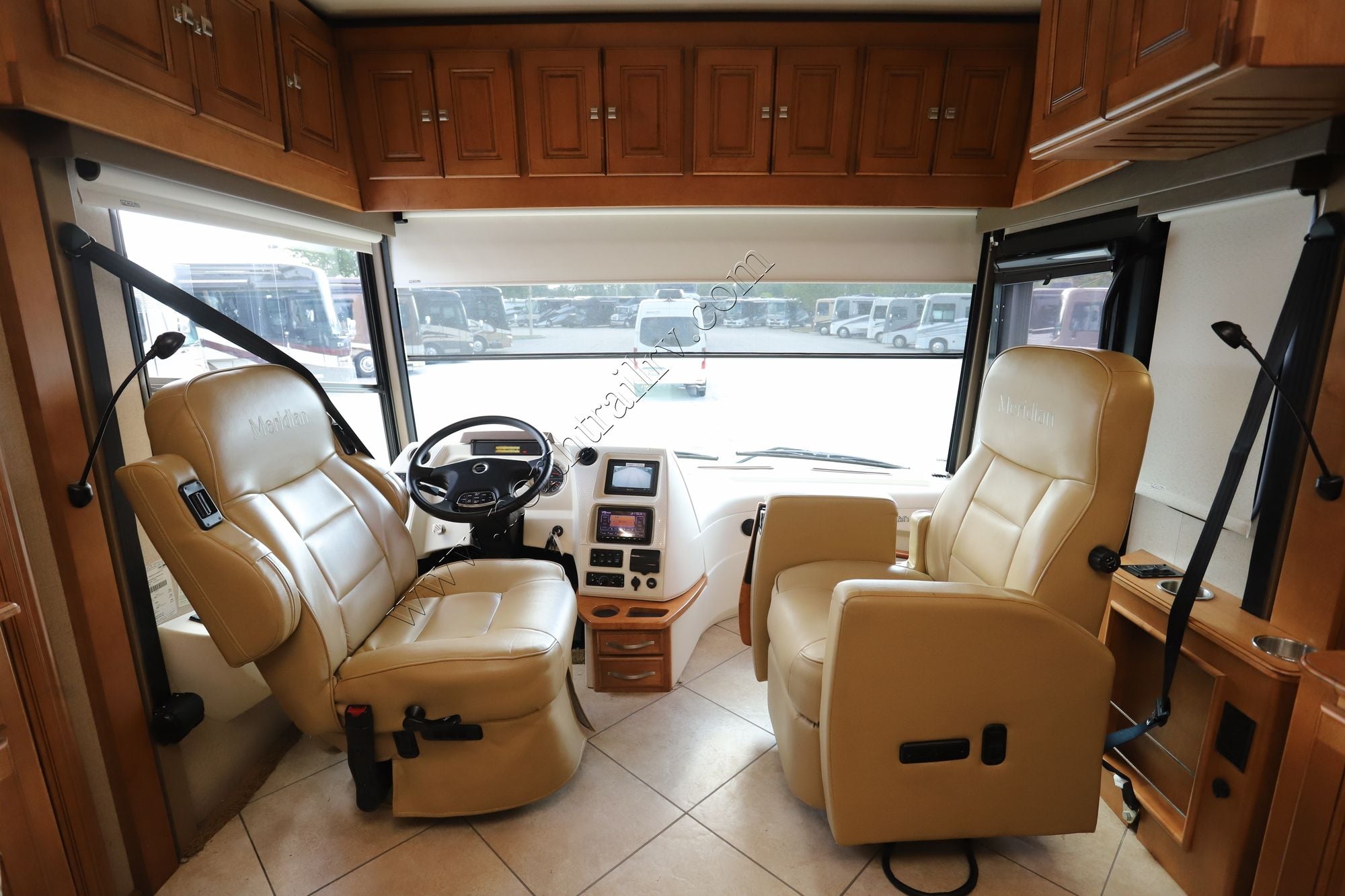 Used 2013 Itasca Meridian 34B Class A  For Sale