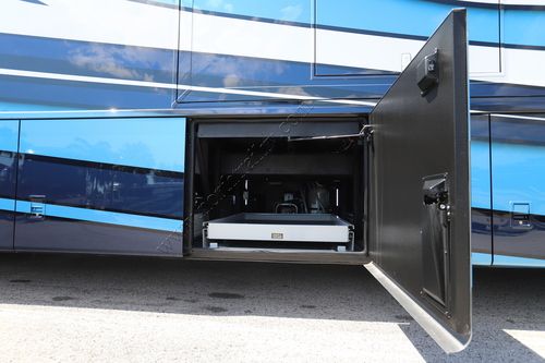2027 Newmar London Aire 4551