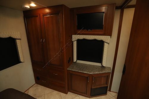 2015 Holiday Rambler Vacationer 36SBT