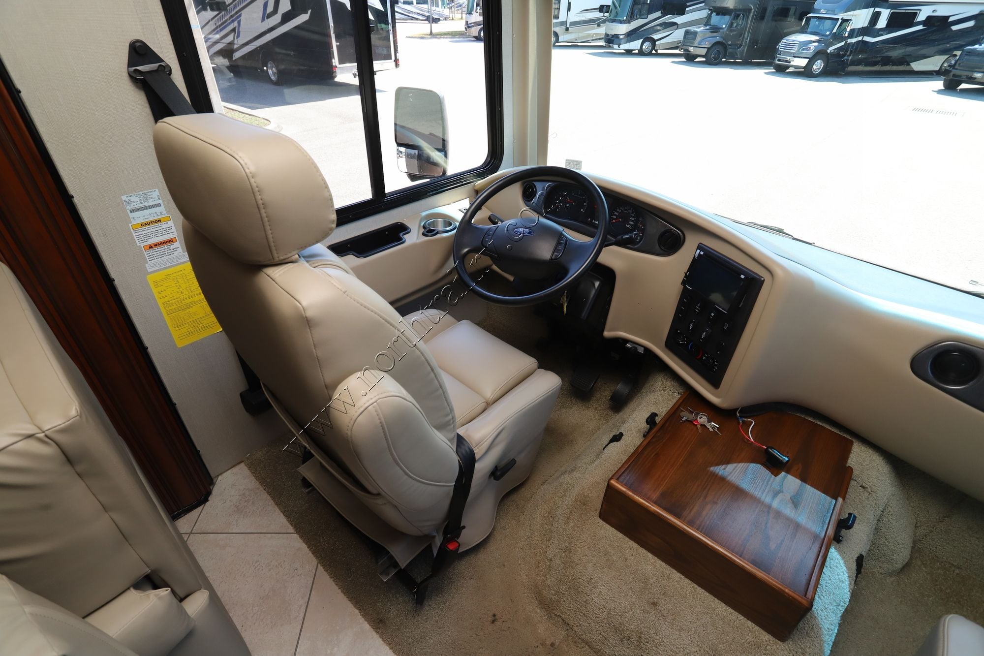 Used 2015 Holiday Rambler Vacationer 36SBT Class A  For Sale