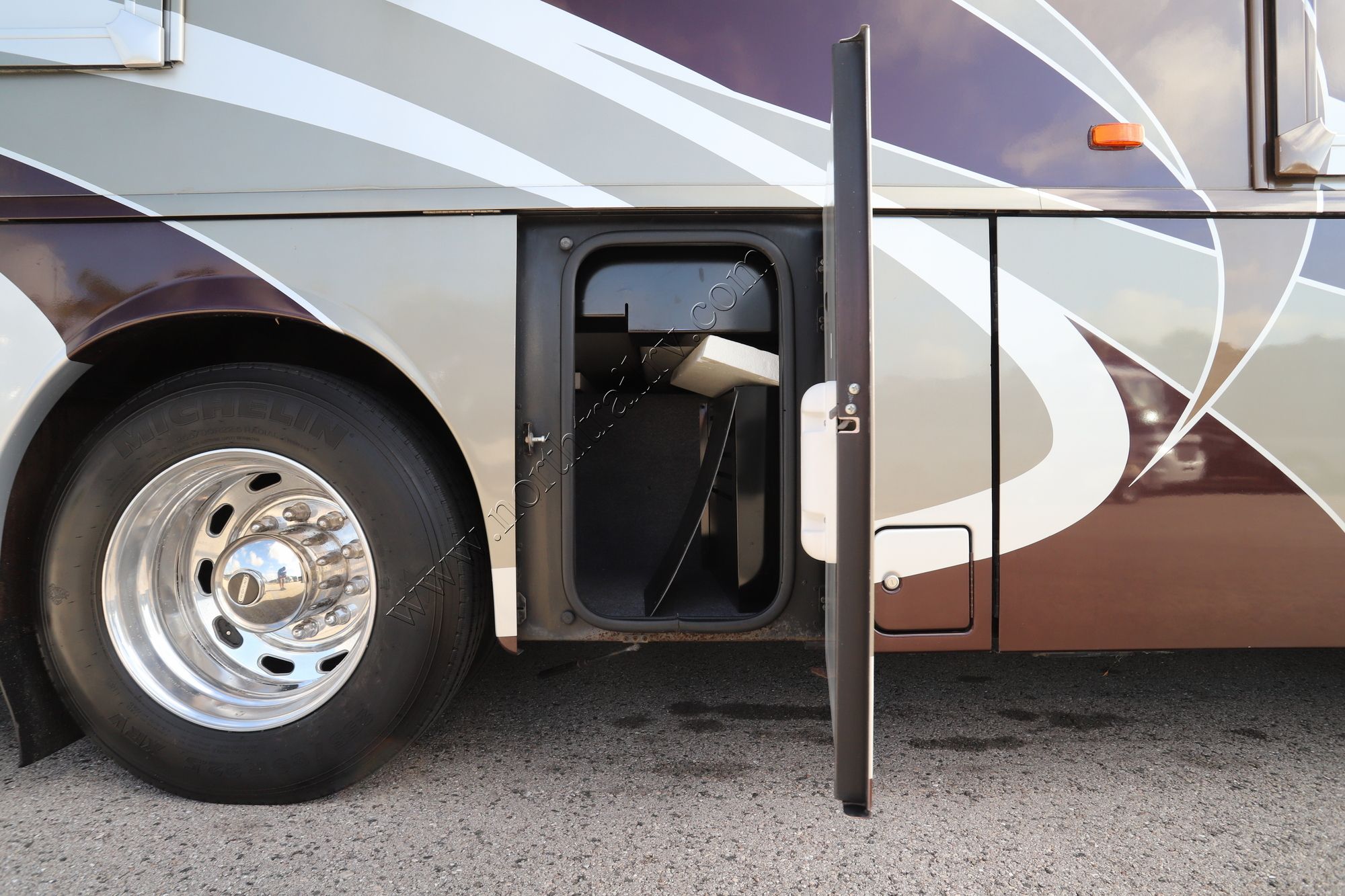 Used 2013 Itasca Meridian 34B Class A  For Sale