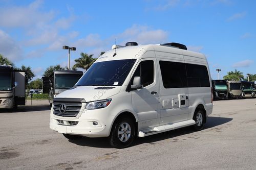 2025 Pleasure-Way Ascent TS Class B