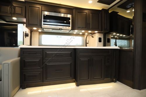 2027 Newmar London Aire 4551