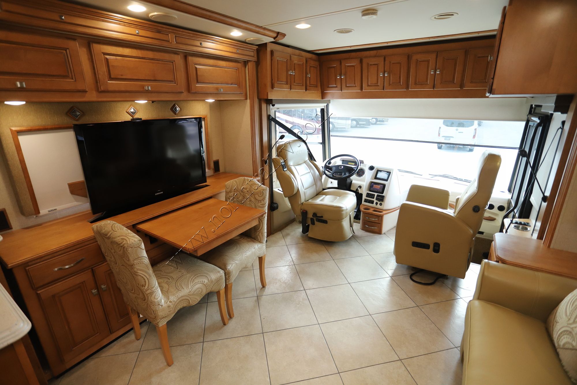 Used 2013 Itasca Meridian 34B Class A  For Sale