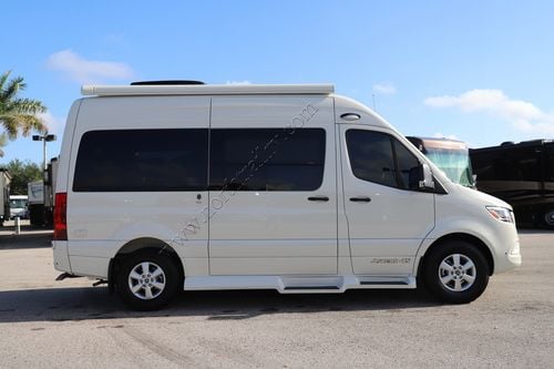 2025 Pleasure-Way Ascent TS Class B