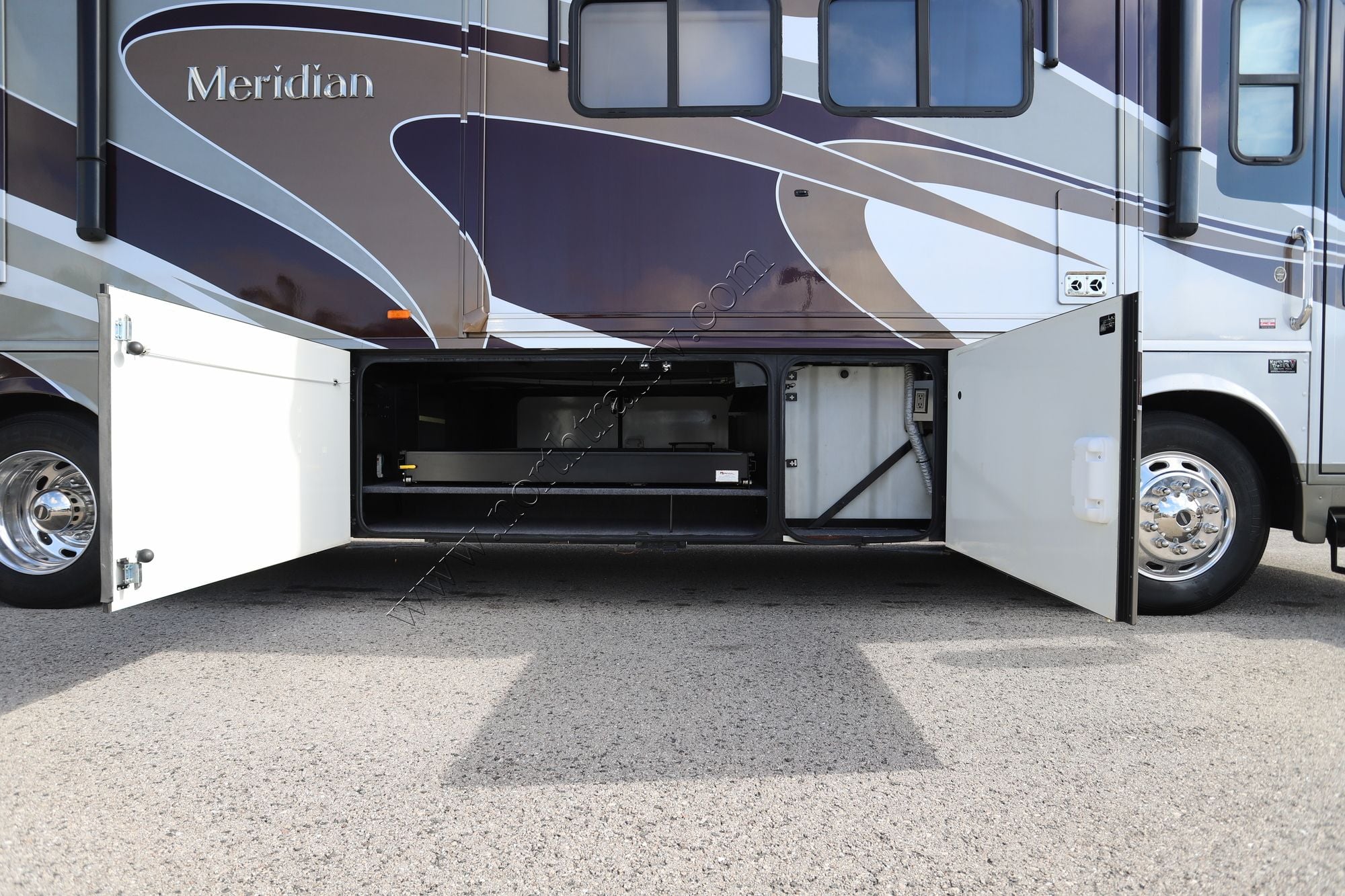 Used 2013 Itasca Meridian 34B Class A  For Sale
