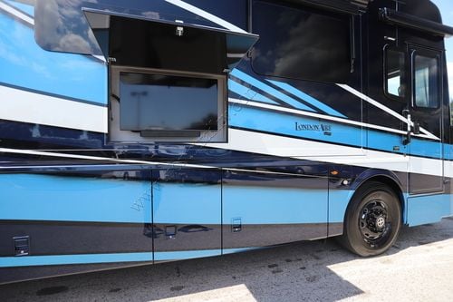 2027 Newmar London Aire 4551