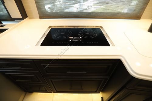2027 Newmar London Aire 4551