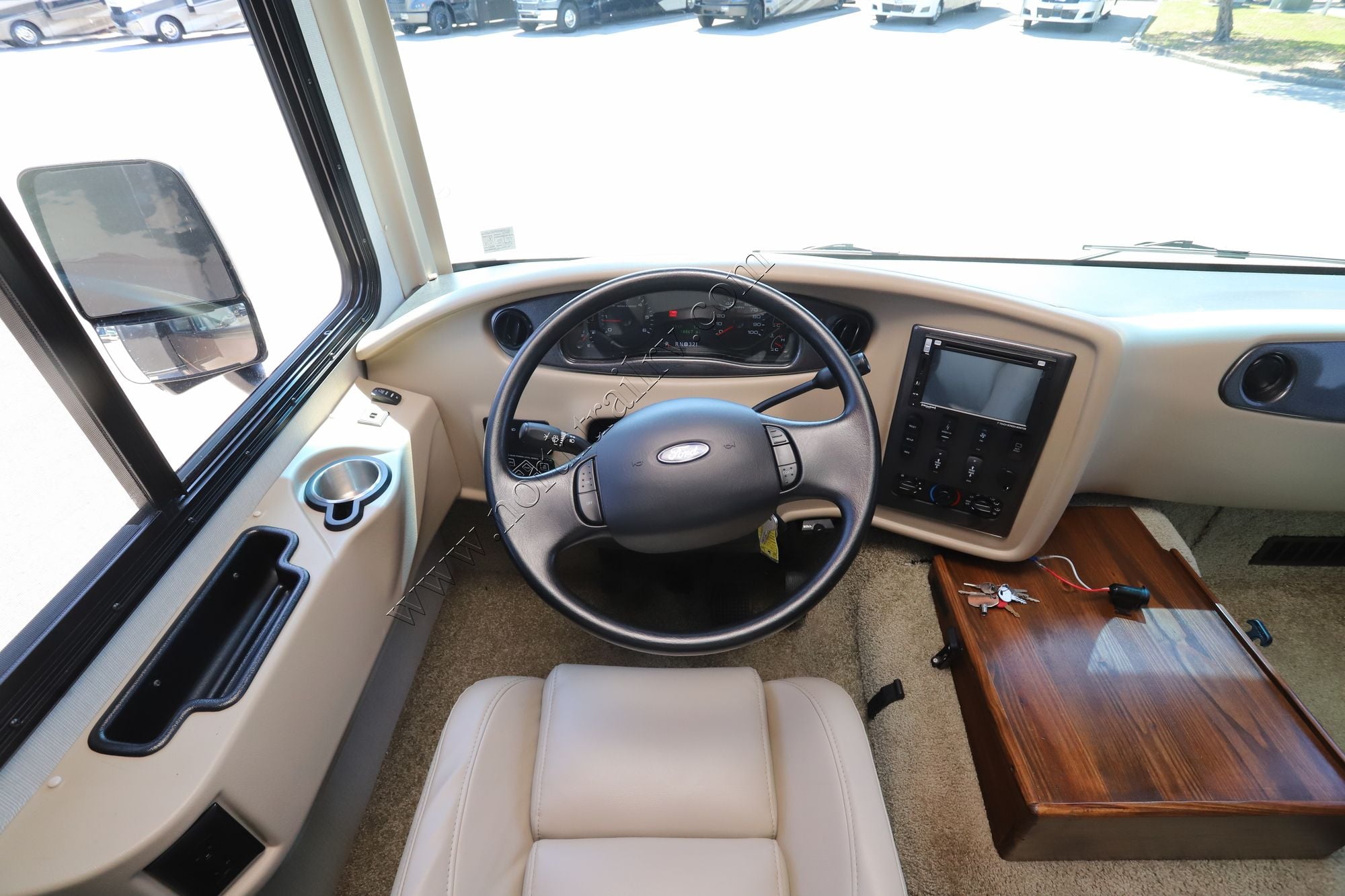 Used 2015 Holiday Rambler Vacationer 36SBT Class A  For Sale
