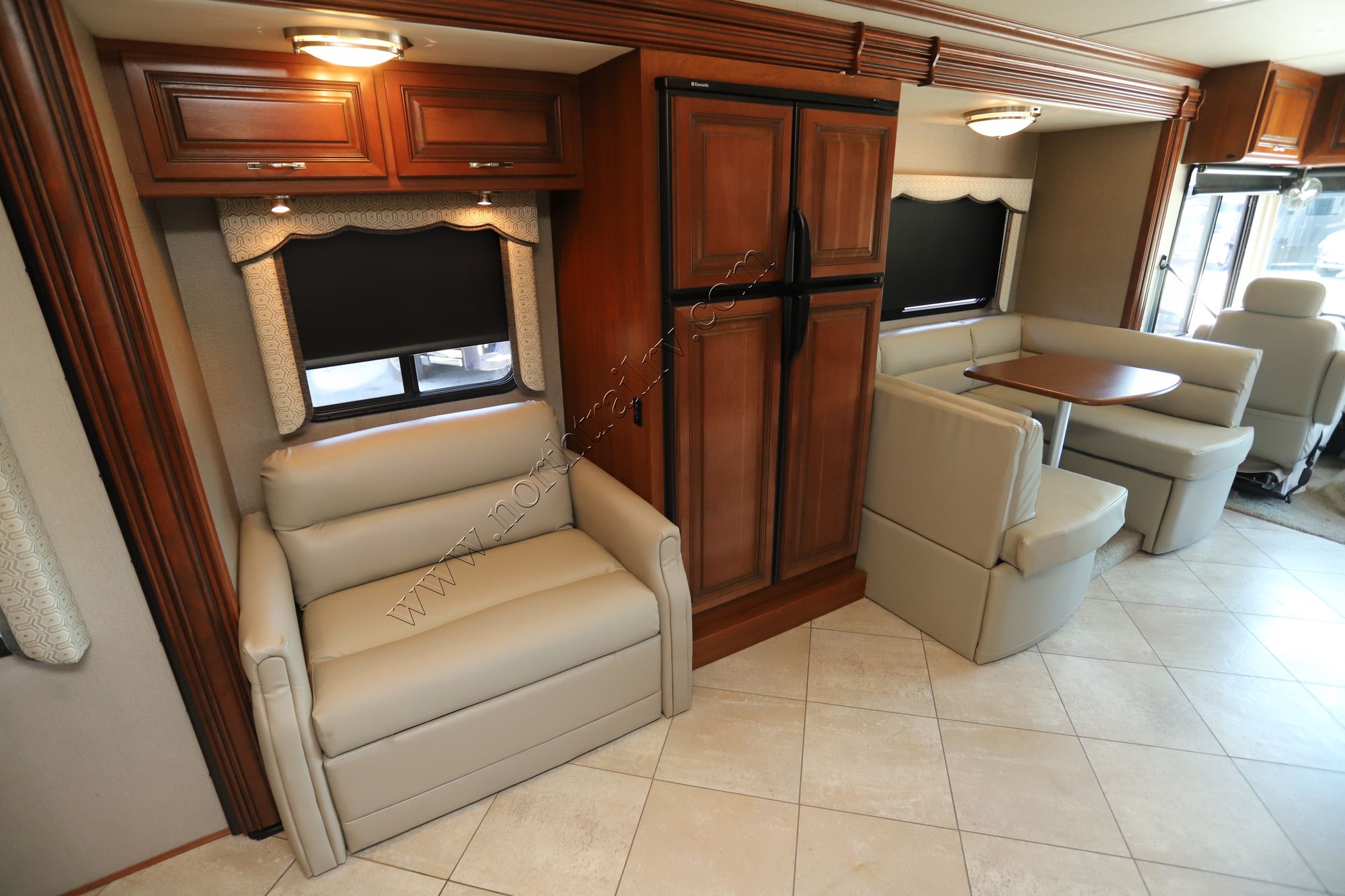 Used 2015 Holiday Rambler Vacationer 36SBT Class A  For Sale