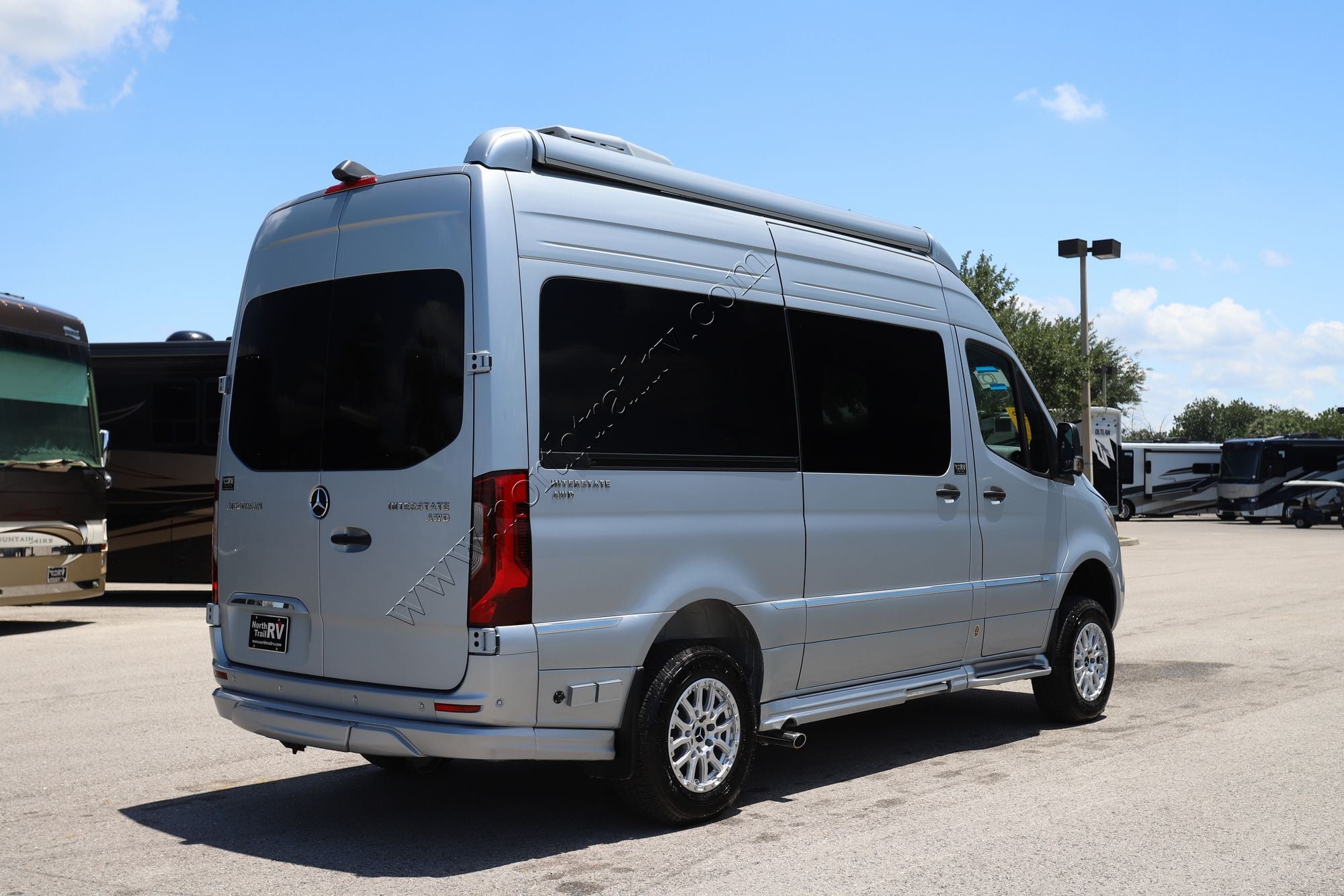2026 Airstream Interstate 19 AP Class B New  For Sale