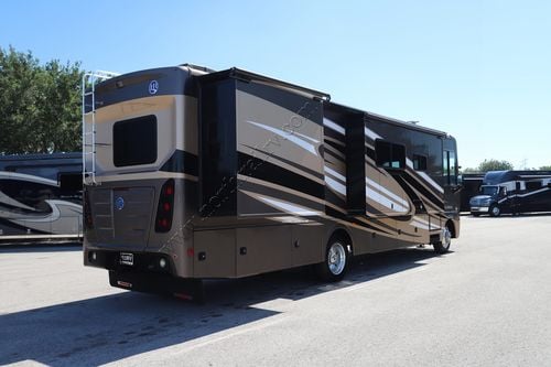 2015 Holiday Rambler Vacationer 36SBT