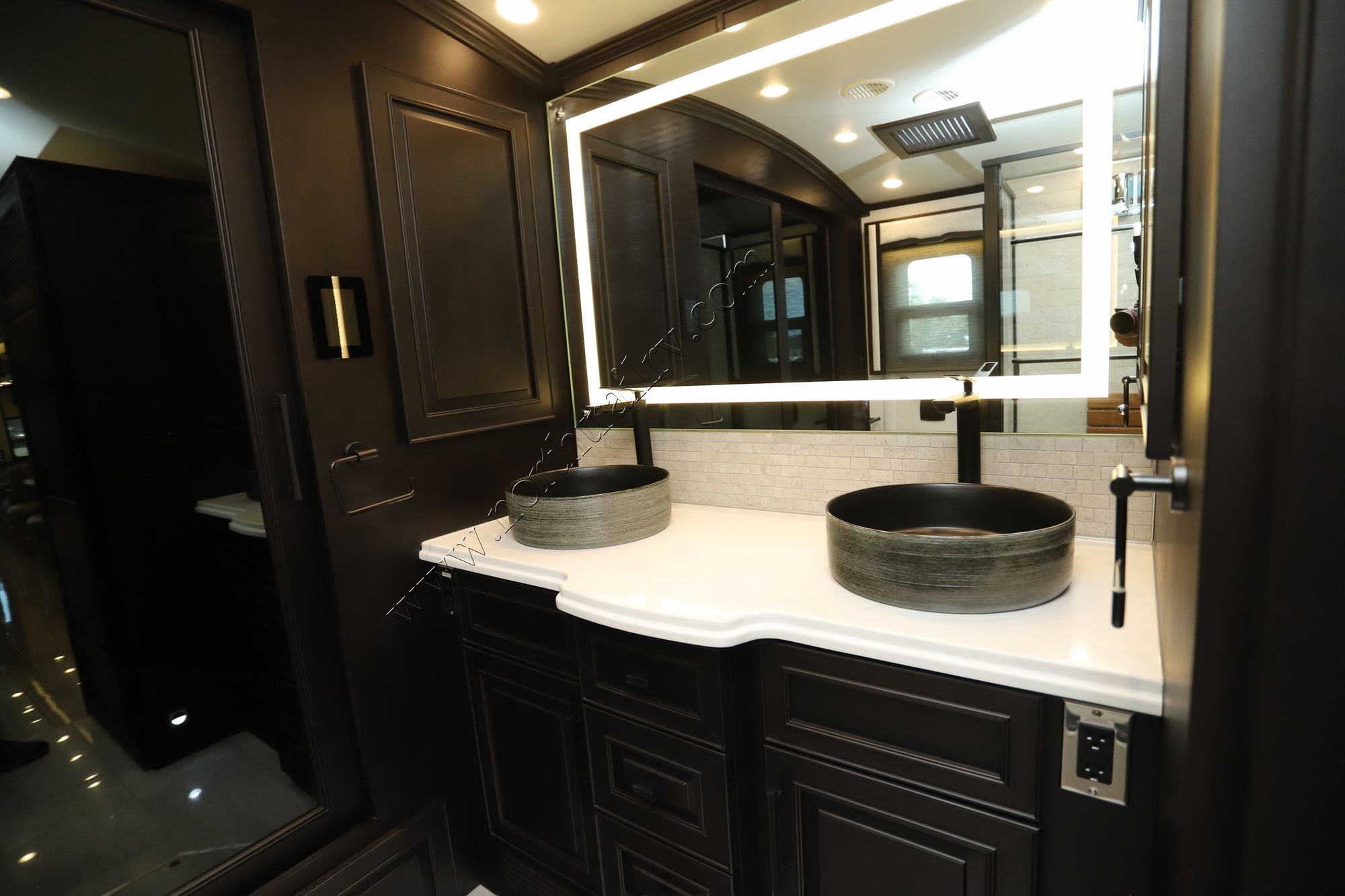 New 2027 Newmar London Aire 4551 Class A  For Sale