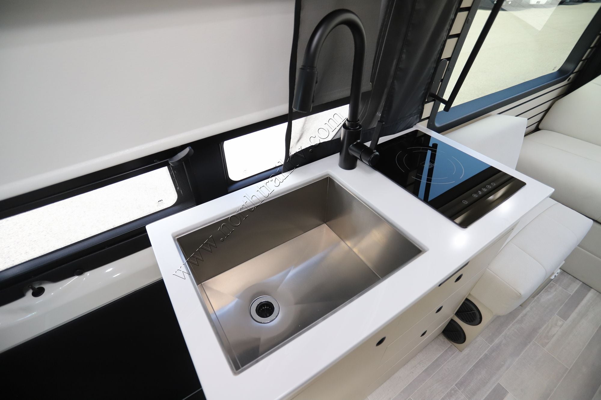 Used 2025 Pleasure-Way Ascent TS Class B  For Sale