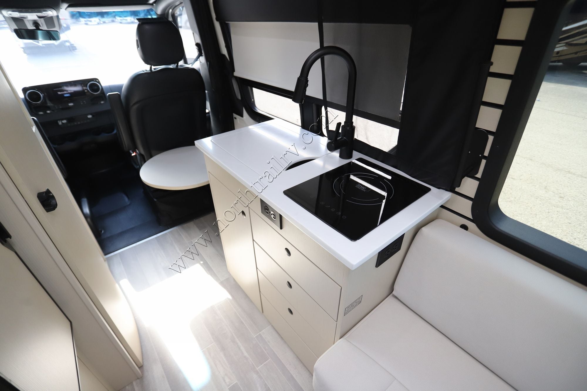 Used 2025 Pleasure-Way Ascent TS Class B  For Sale
