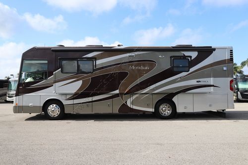 2013 Itasca Meridian 34B