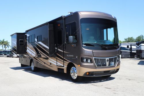 2015 Holiday Rambler Vacationer 36SBT