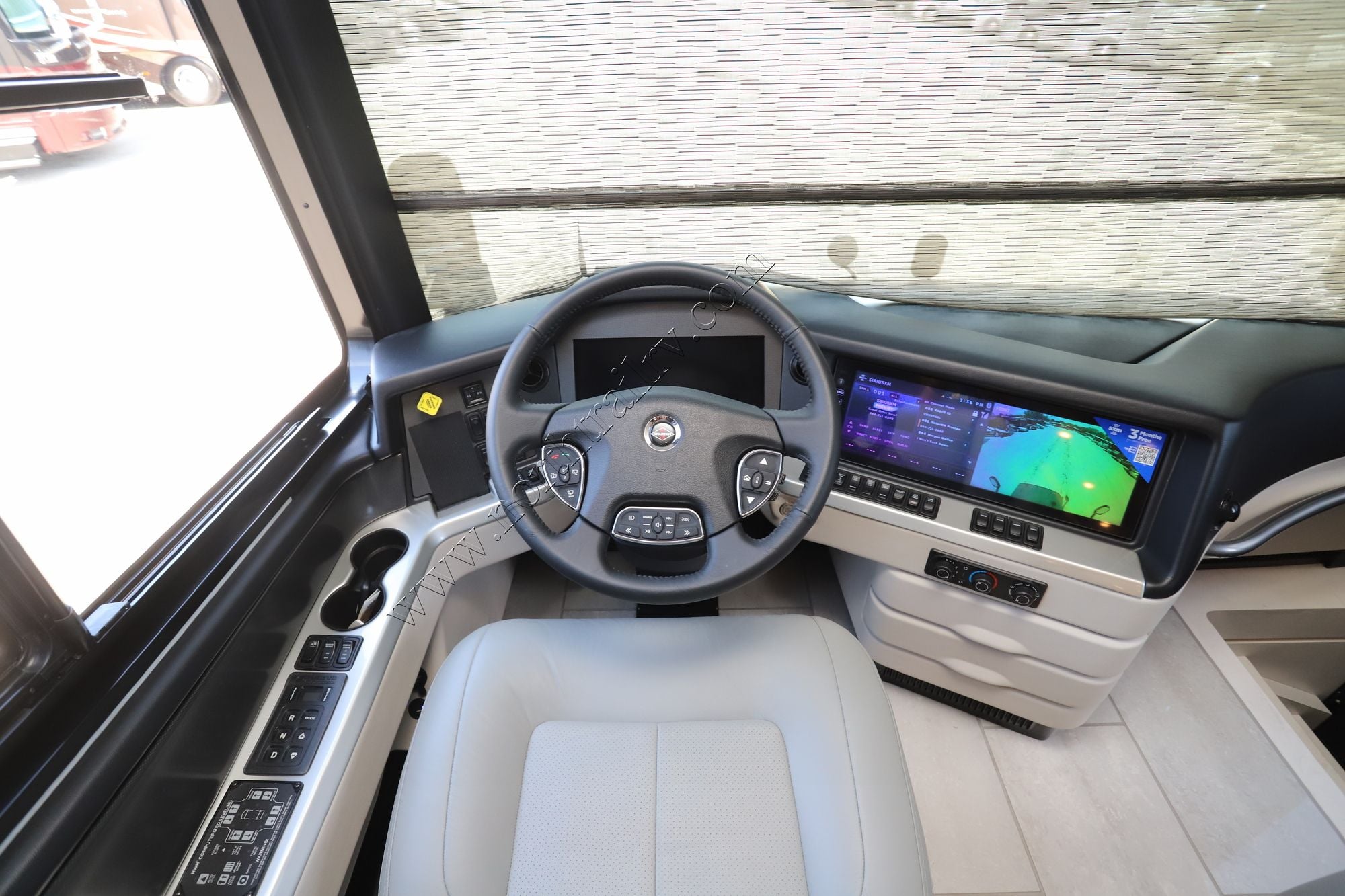 New 2027 Newmar London Aire 4551 Class A  For Sale