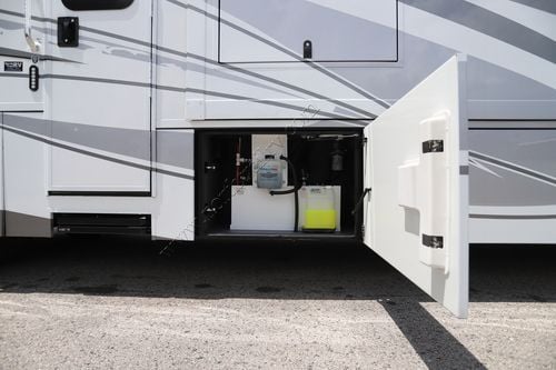2024 Renegade Rv Explorer 40ERB