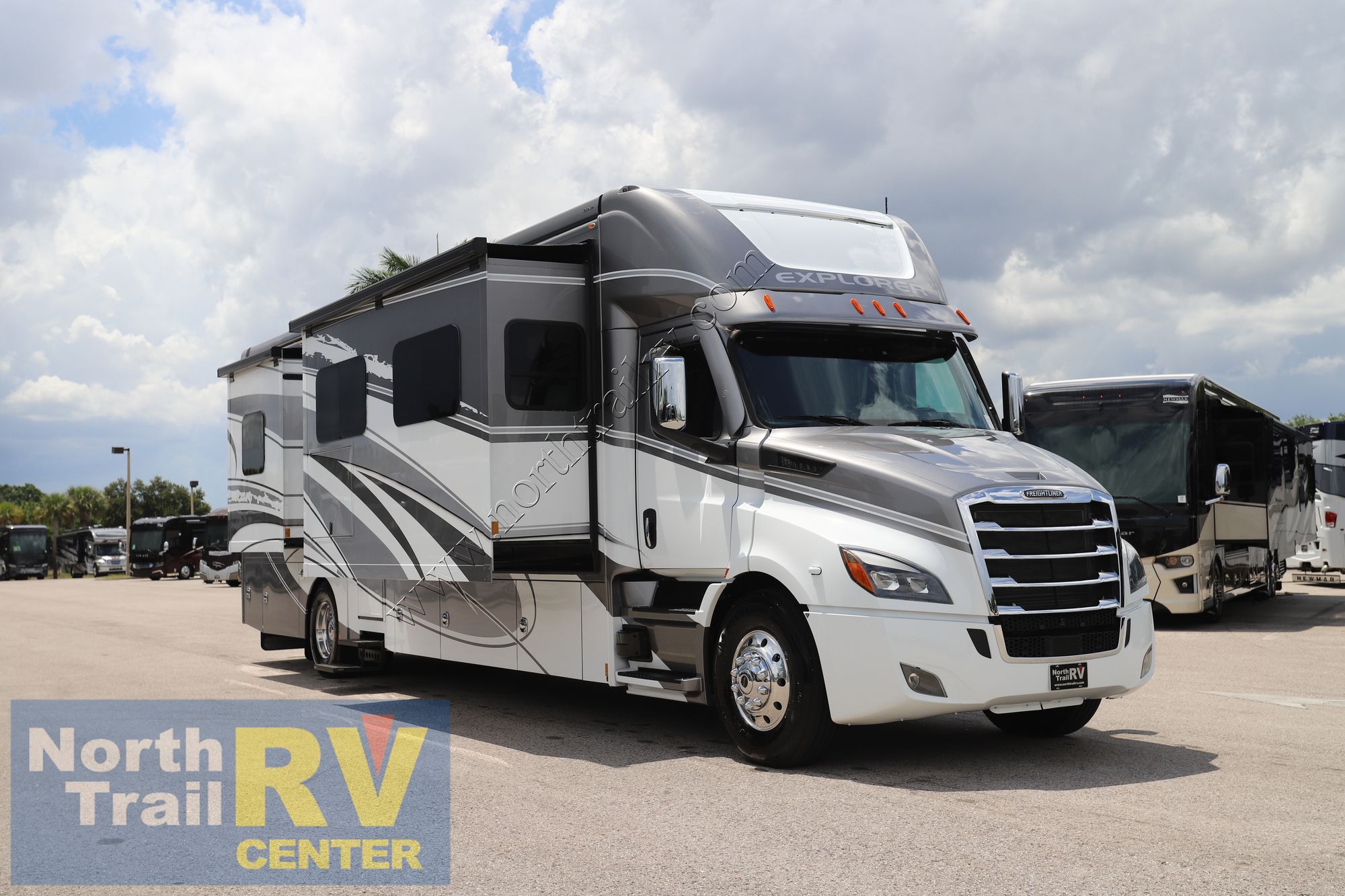 Used 2024 Renegade Rv Explorer 40ERB Super C  For Sale