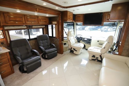2012 Tiffin Motor Homes Phaeton 40QTH Class A