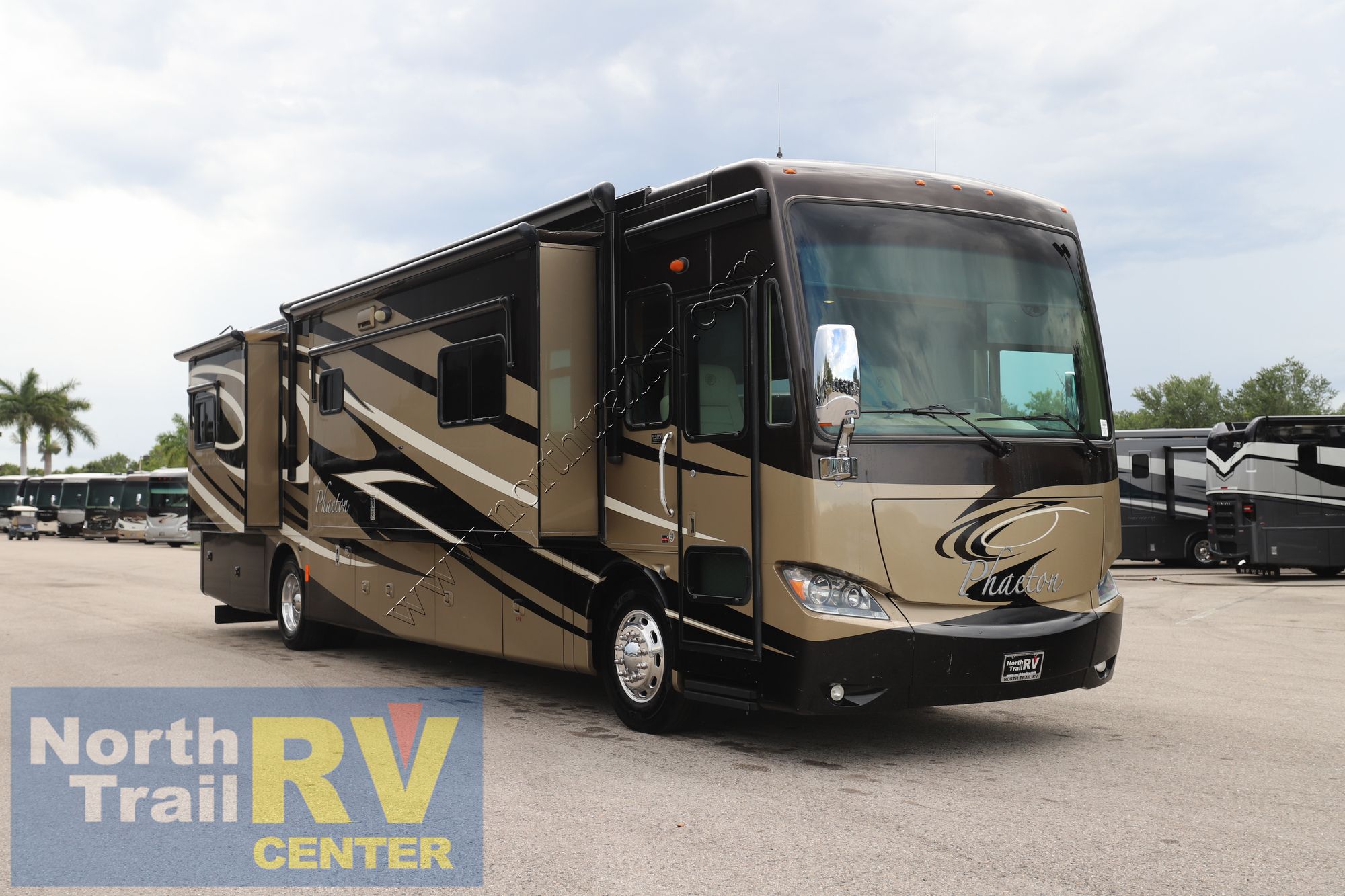 Used 2012 Tiffin Motor Homes Phaeton 40QTH Class A  For Sale