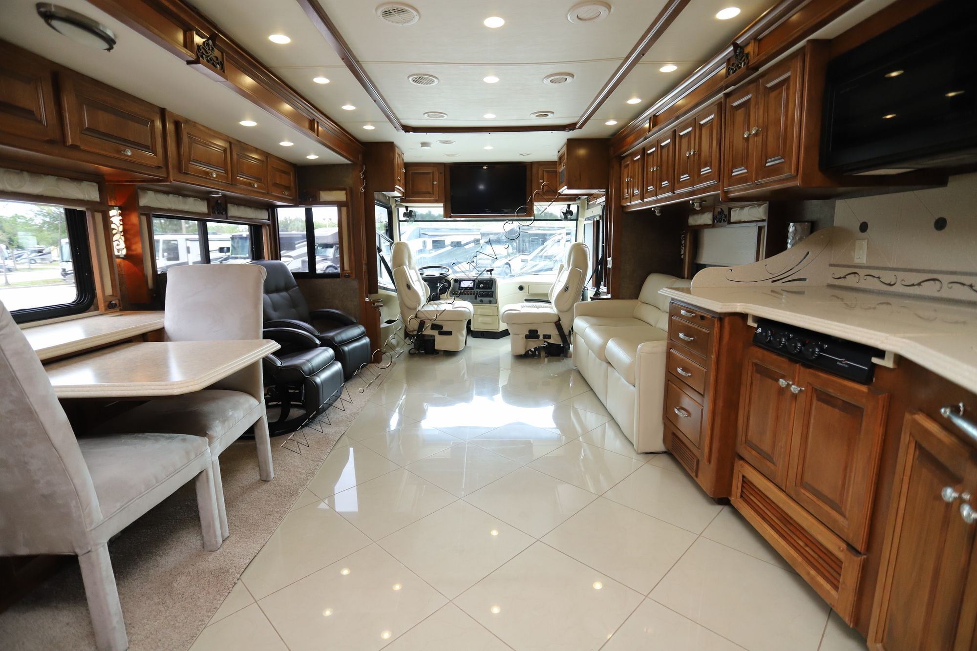 Used 2012 Tiffin Motor Homes Phaeton 40QTH Class A  For Sale